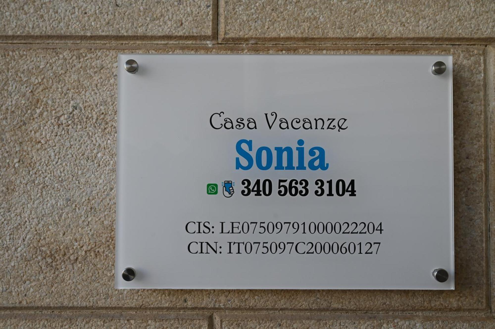 Casa Vacanze Sonia Torre Lapillo Exterior photo